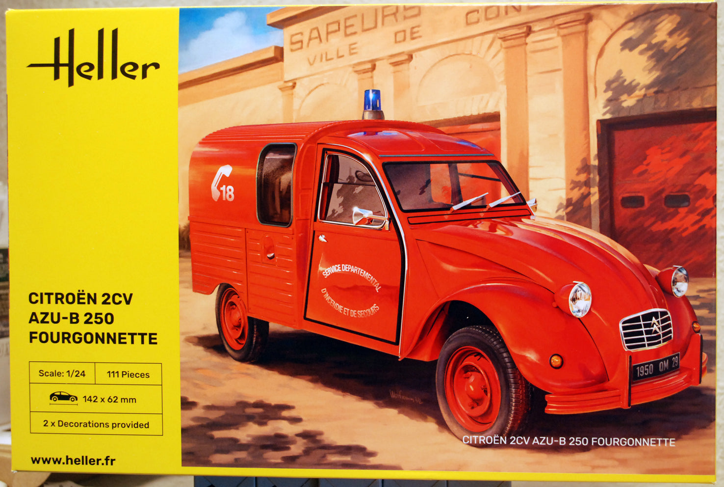 Heller 82701 1951 Citroen 2 CV AZU-B 250 Fourgonette 1:24 Bausatz neu 2026