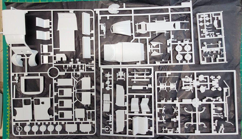 Heller 82701 1951 Citroen 2 CV AZU-B 250 Fourgonette 1:24 Bausatz neu 2026