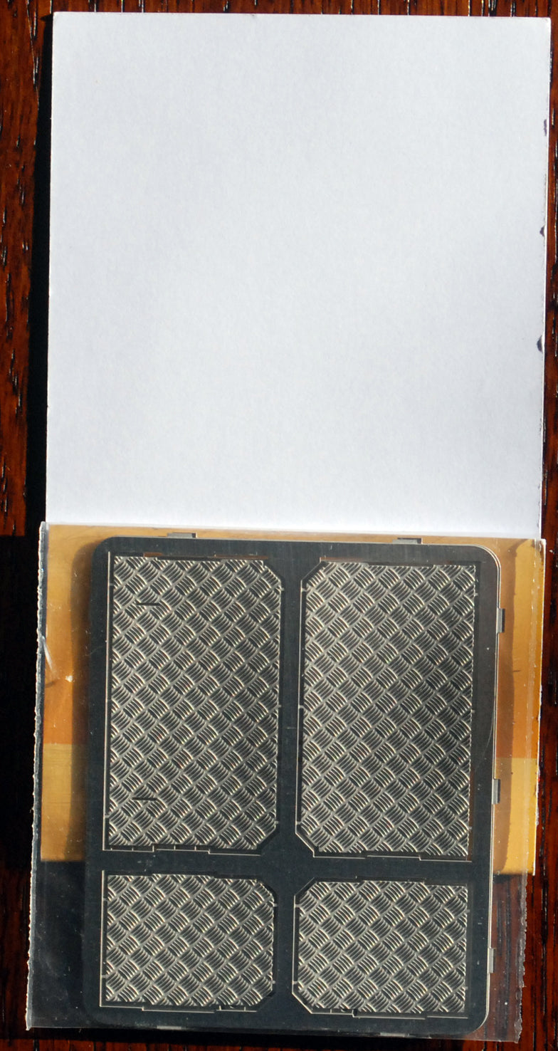Highlight Model Studio 029 Pick Up Truck Tool Box 1:24