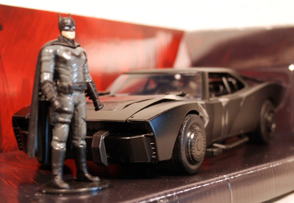 2022 Batmobile mit Batman 1:24 Jada 253215010