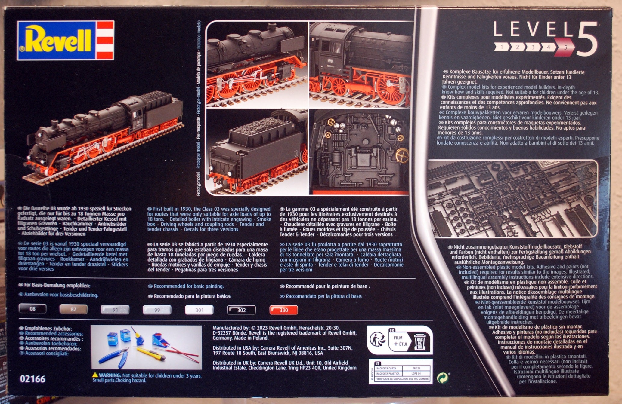 Revell 02166 Schnellzug - Lokomotive Baureihe 03 mit Tender 1:87 H0