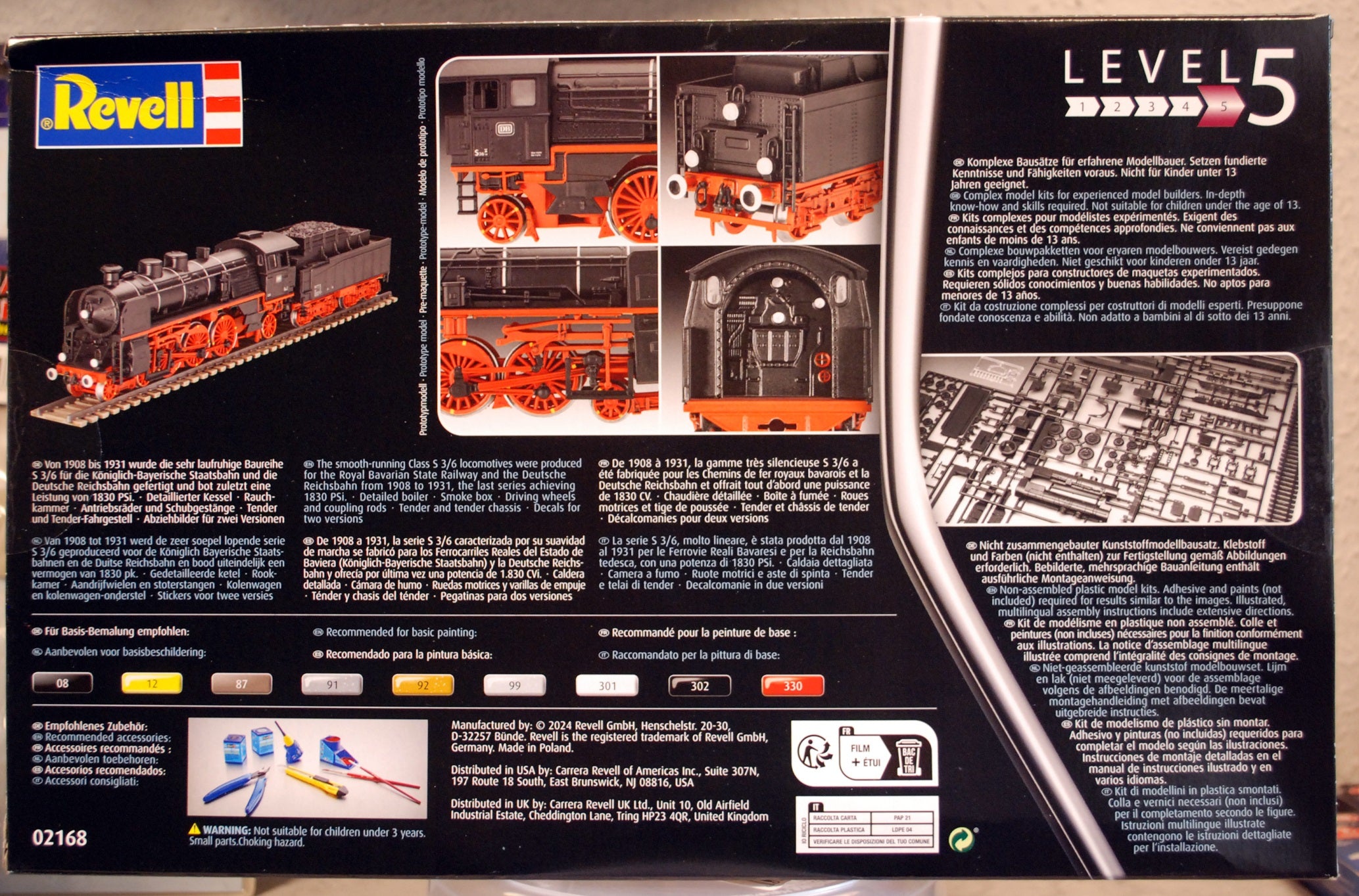 Revell 02168 Schnellzug - Lokomotive S3/6 BR 18´5 mit Tender 2´2´T 31,7 1:87 H0