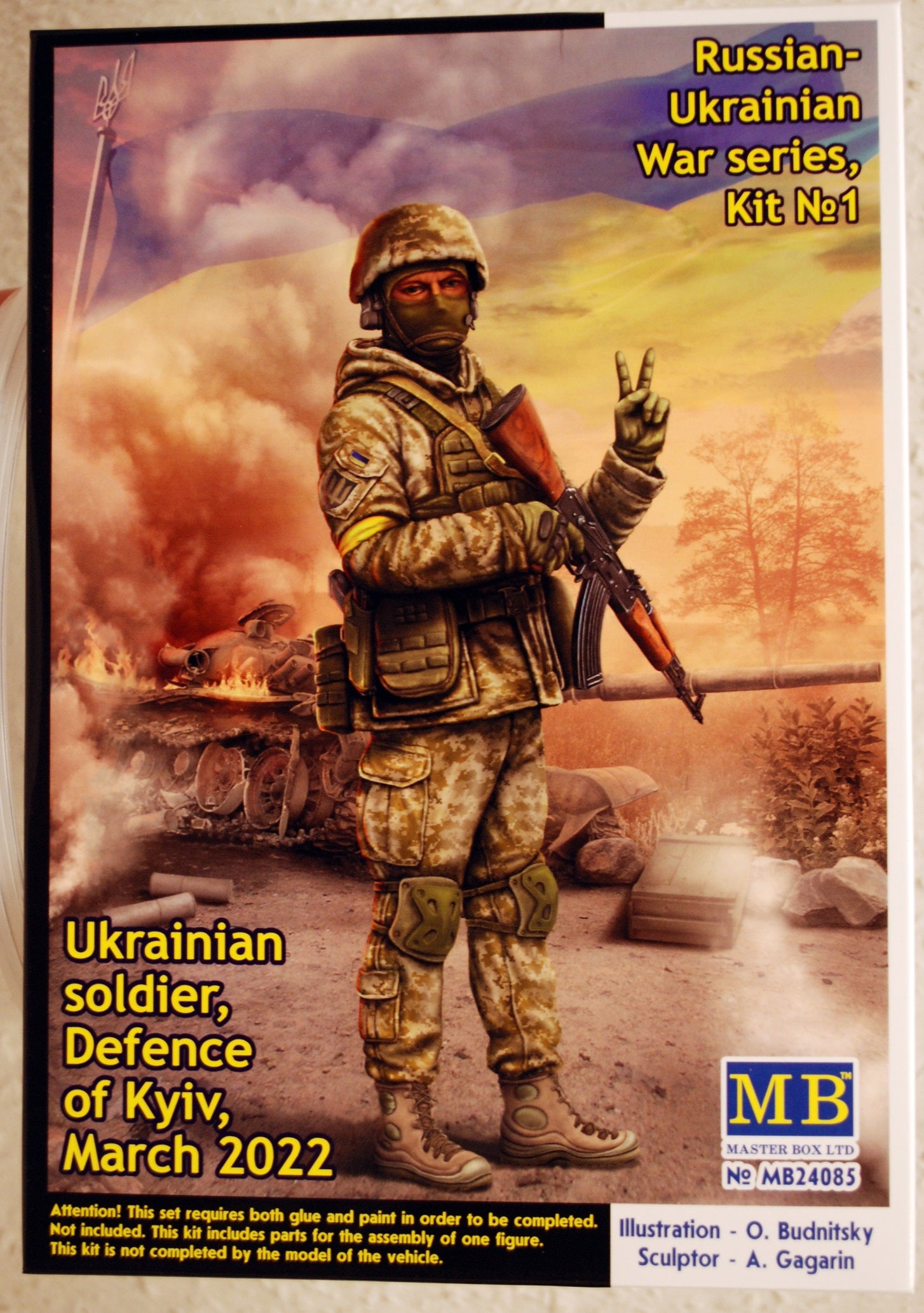 24085 Master Box Defence of Kyiv Ukrainian Soldier 1:24