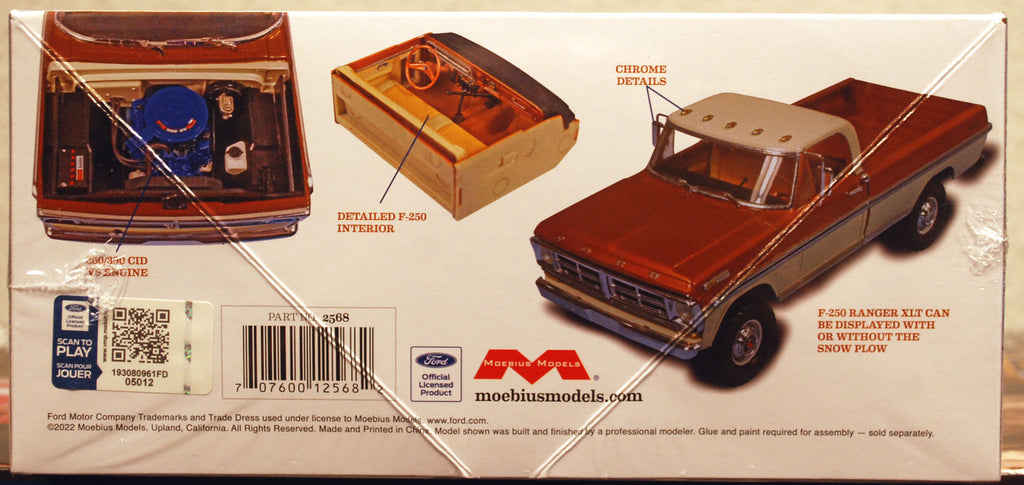 Moebius 2568 1972 Ford F 250 Ranger w. Snow Plow Pickup 1:25