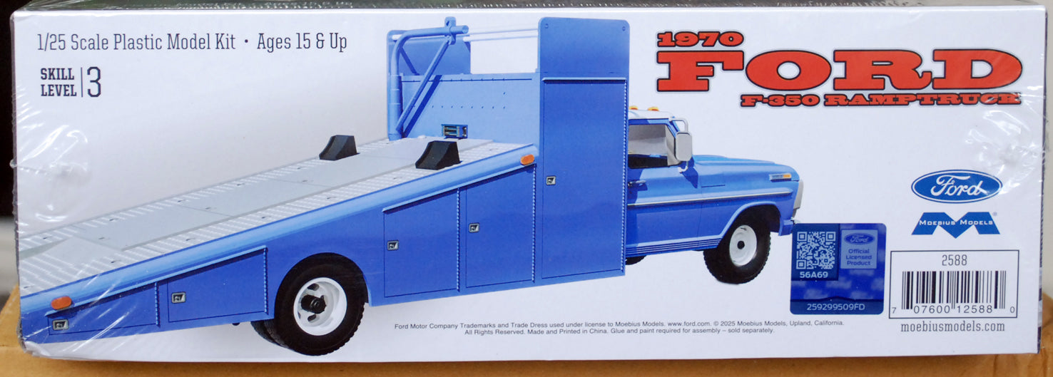 Moebius 2588 1970 Ford F 350 Ramp Truck 1:25