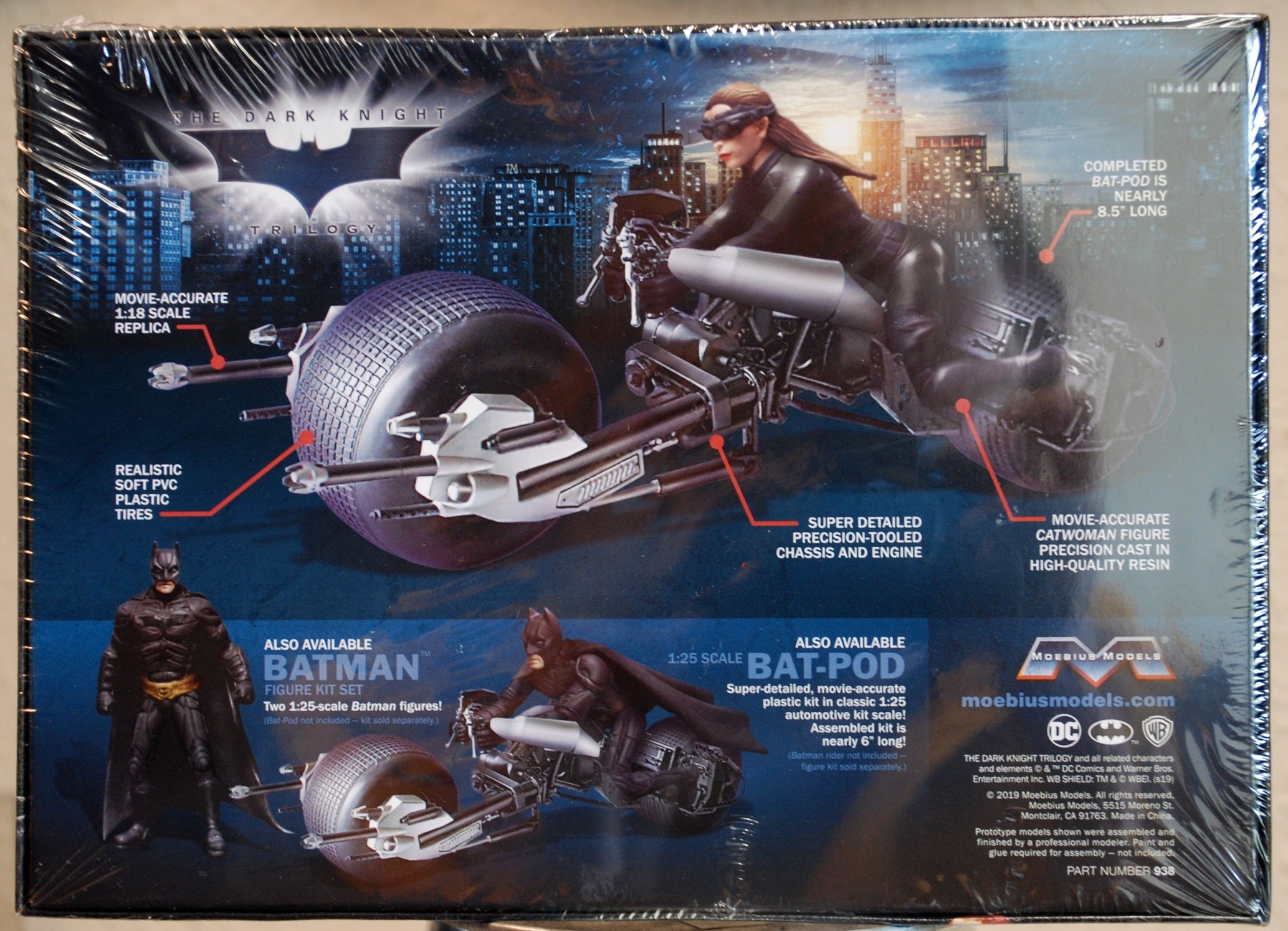 Moebius 938 Batman The dark Knight rises Catwoman + Bat-Pod 1:18