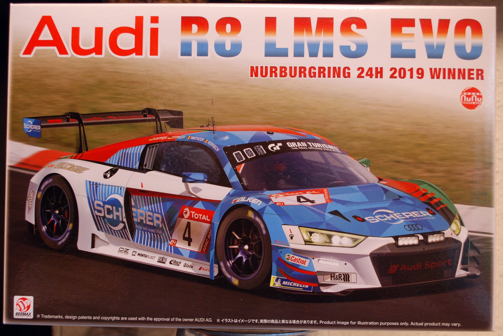 NuNu Platz 24026 2019 Audi R 8 LMS EVO Nürburgring Winner 1:24 Bausatz