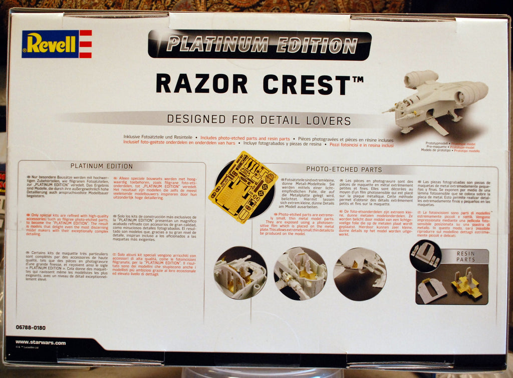 Revell 06788 Star Wars The Mandalorian Razor Crest Platinum Edition 1:72