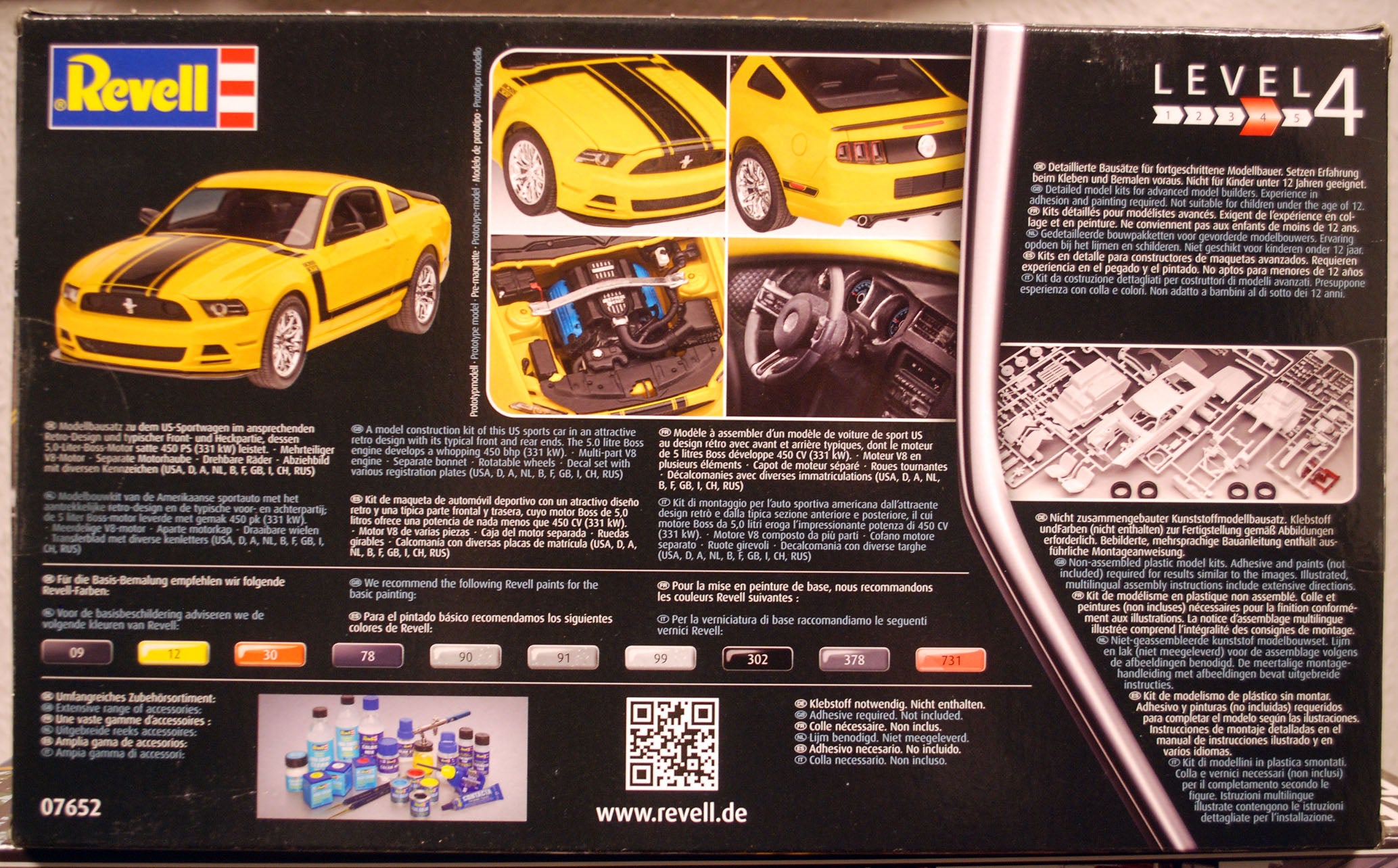 Revell 07652 2013 Ford Mustang Boss 302 1:25 USA muscle car