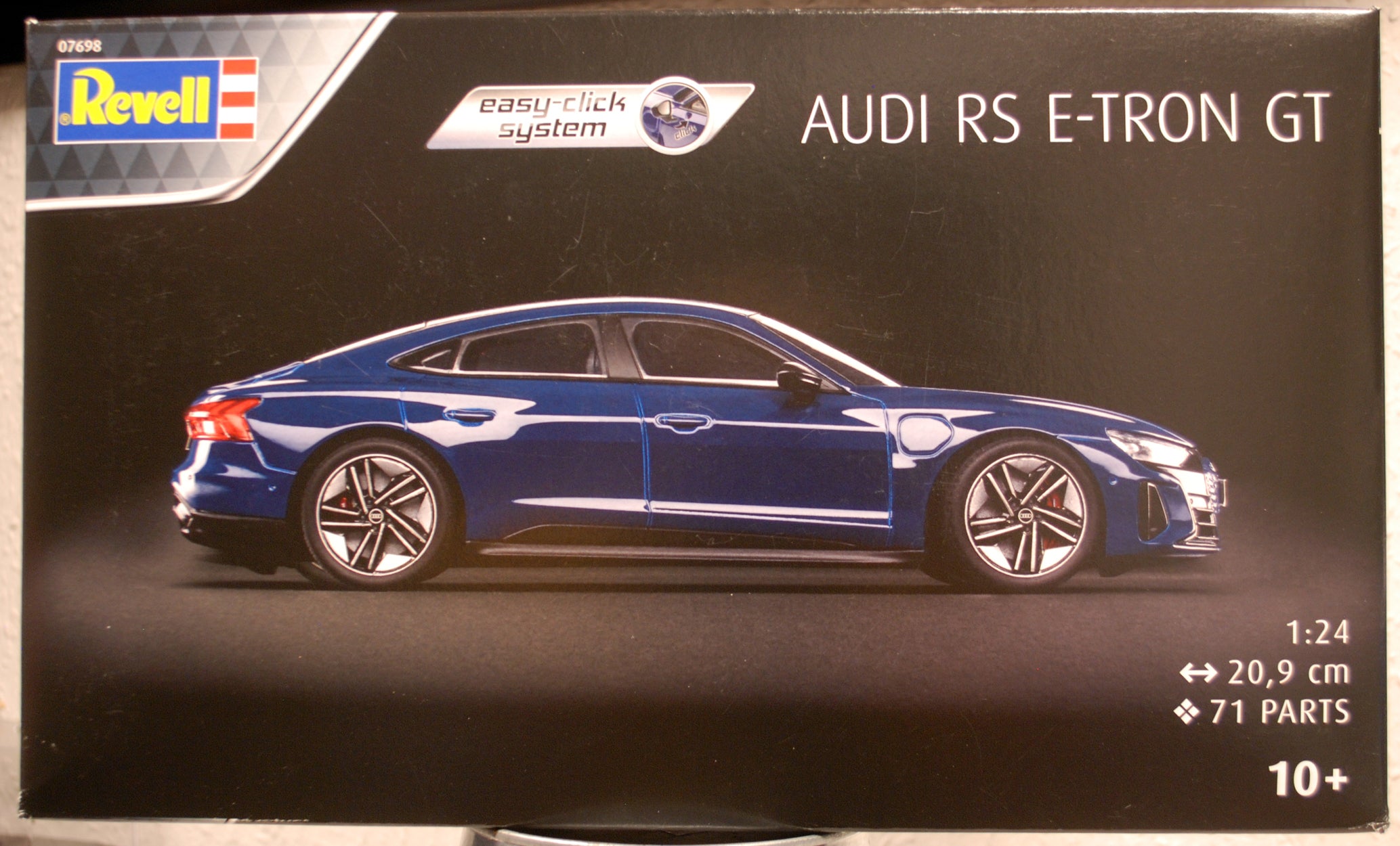 Revell 07698 2021 Audi RS E-Tron GT 1:24 Bausatz Snap Kit easy Click
