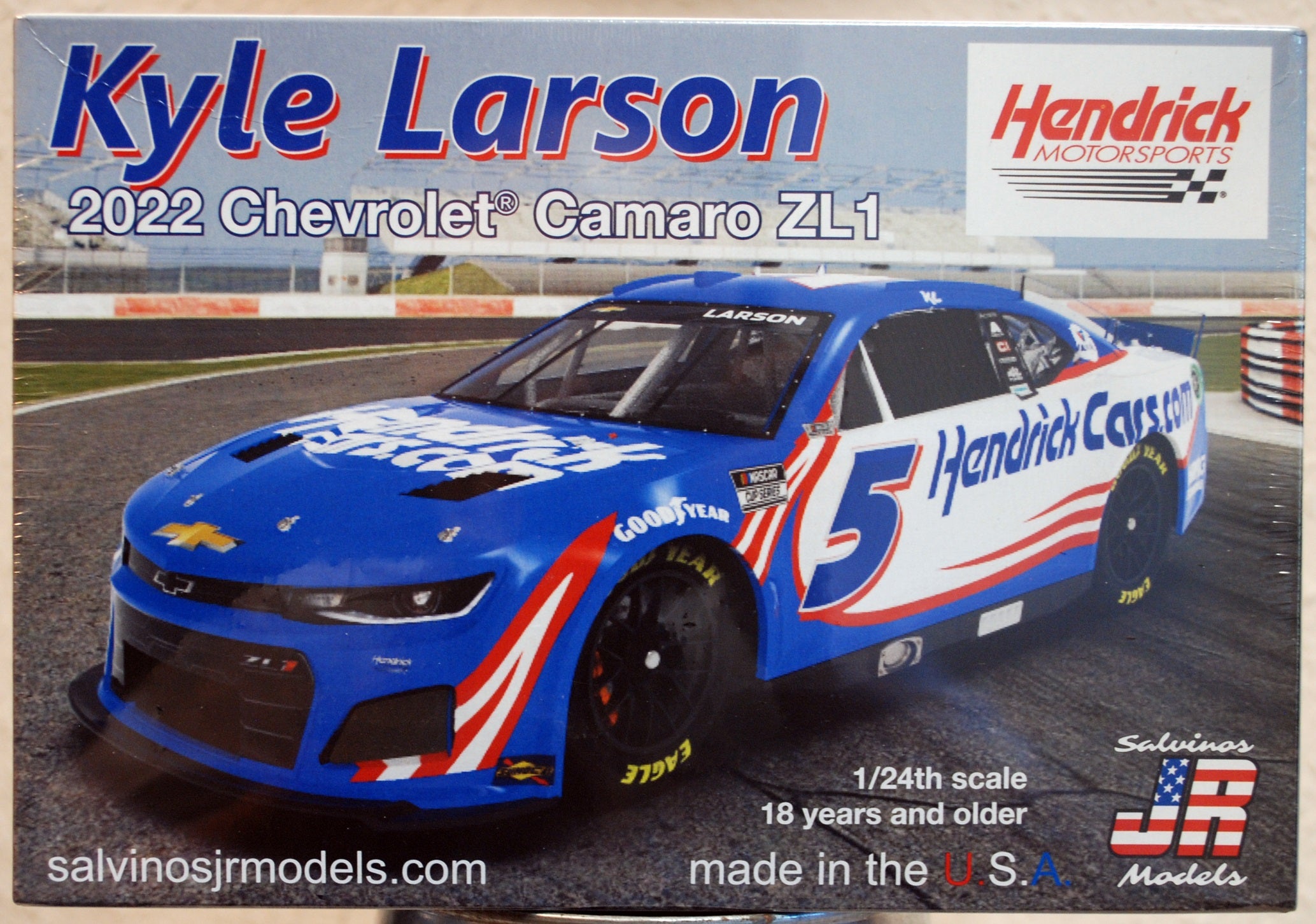 2022 Chevrolet Camaro Kyle Larson Hendrick Cars 1:24 Salvinos JR 280185