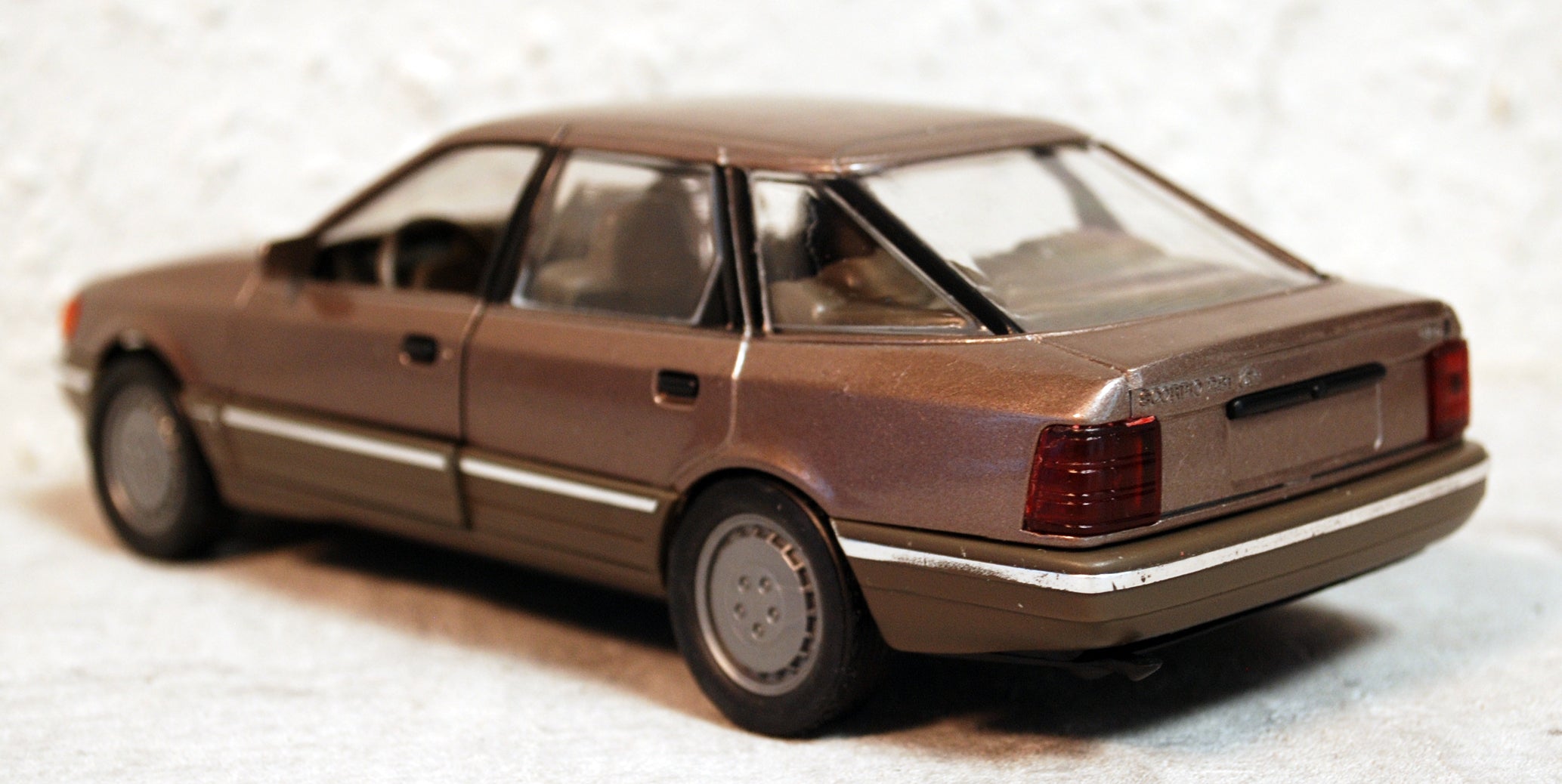 1985 Ford Scorpio 1:25 Capuccino Met.Schabak 1500