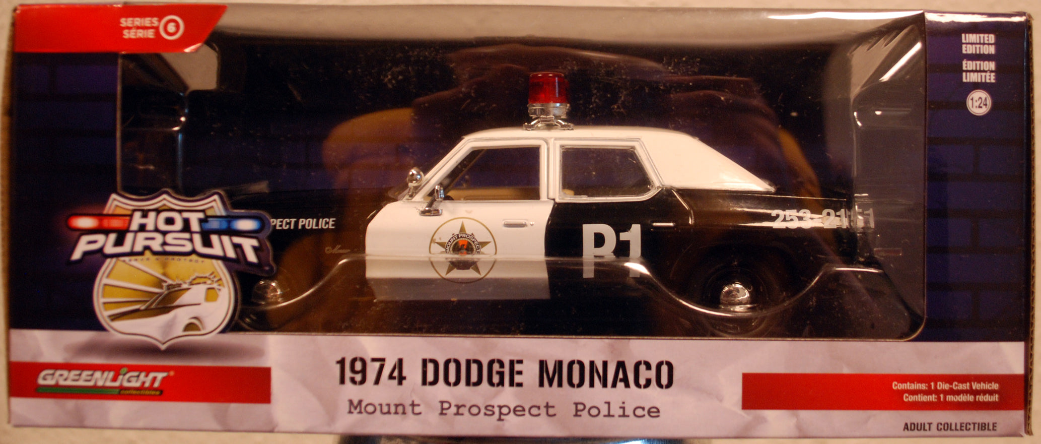 1974 Dodge Monaco Mount Prospect Police Ser. 6 1:24 Green Light 85561