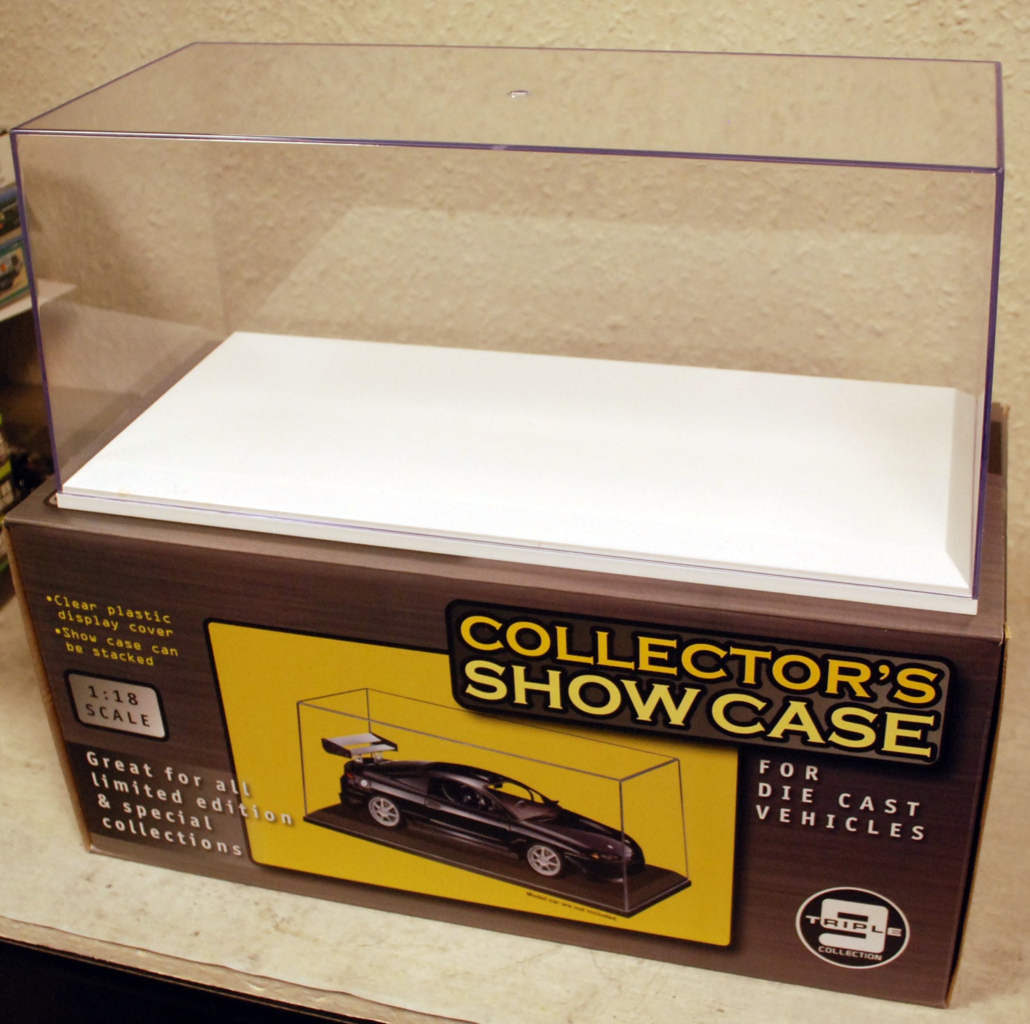 Vitrine T9 189921-24 Einzelvitrine mit oder ohne Beleuchtung Farbe wählbar 1:18