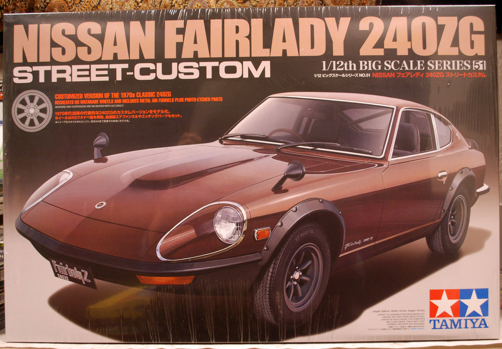 Tamiya 12051 1971 Mazda 240 ZG Nissan Fairlady 280 ZG 1:12