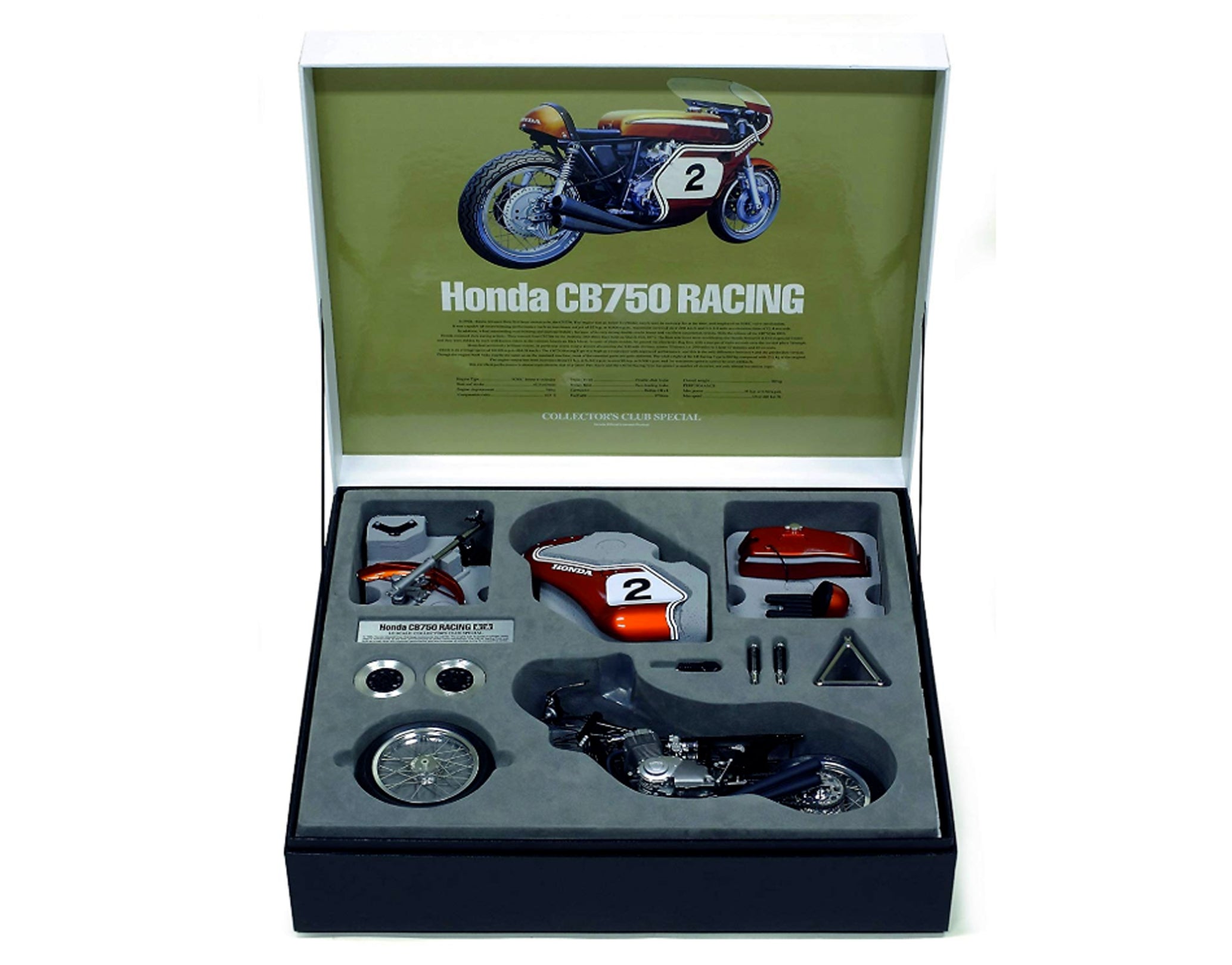 Tamiya 23210 Honda CB 750 Racing Dick Mann Winner Daytona 1970 1:6