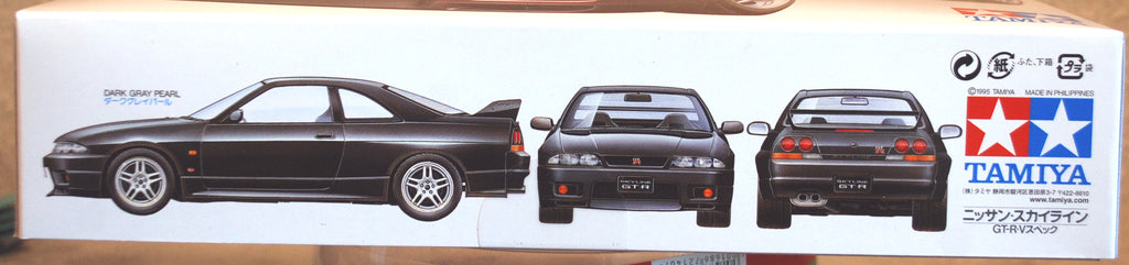 Tamiya 24145 1993 Nissan Skyline R 33 V-Spec JDM 1:24