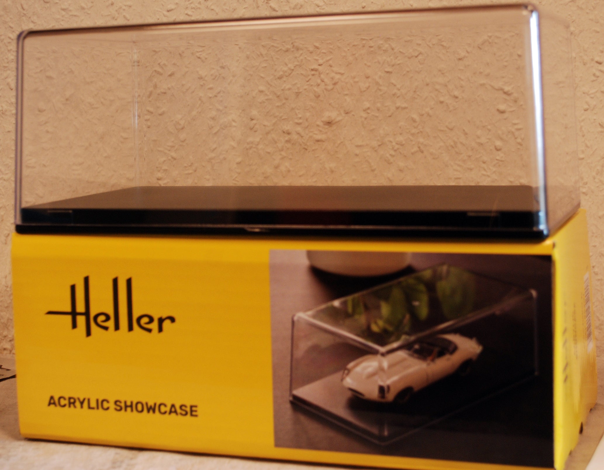 Heller 95201 Acrylic Showcase neu Vitrine Display Einzelvitrine 1:24