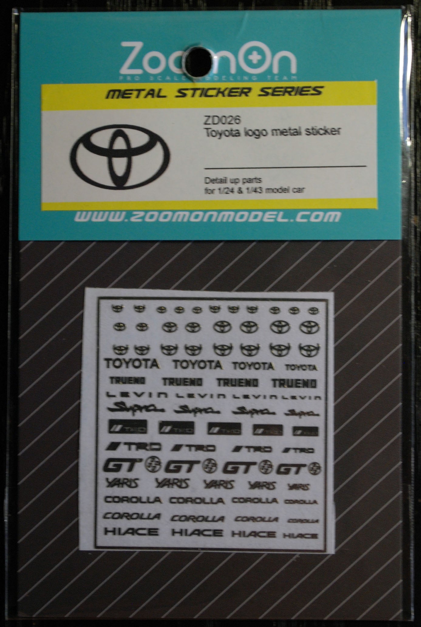 ZoomOn ZD026 Toyota Metal Sticker div. Maßstäbe