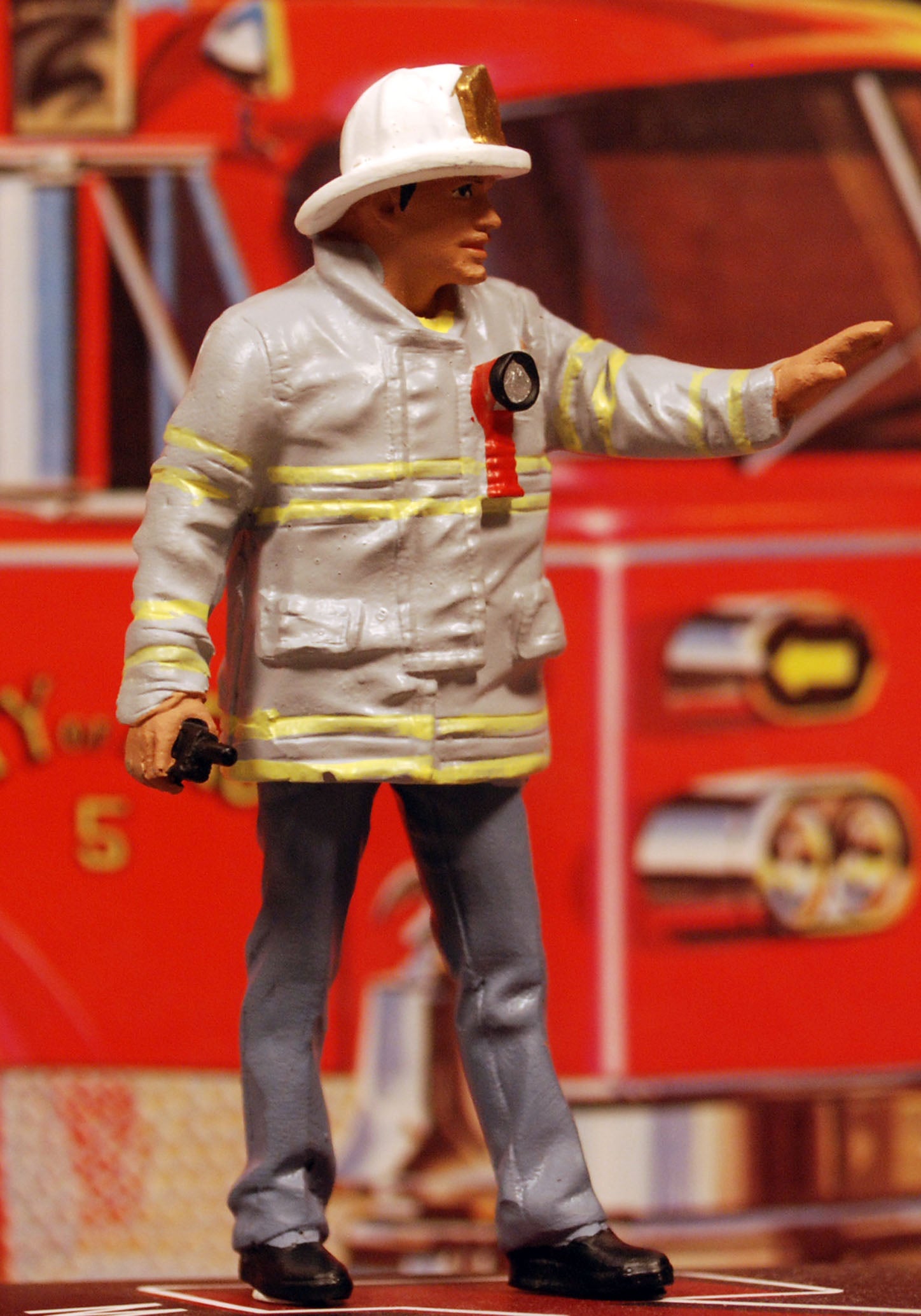 76418 American Diorama Firefighters Fire Captain Feuerwehr Polizei 1:24