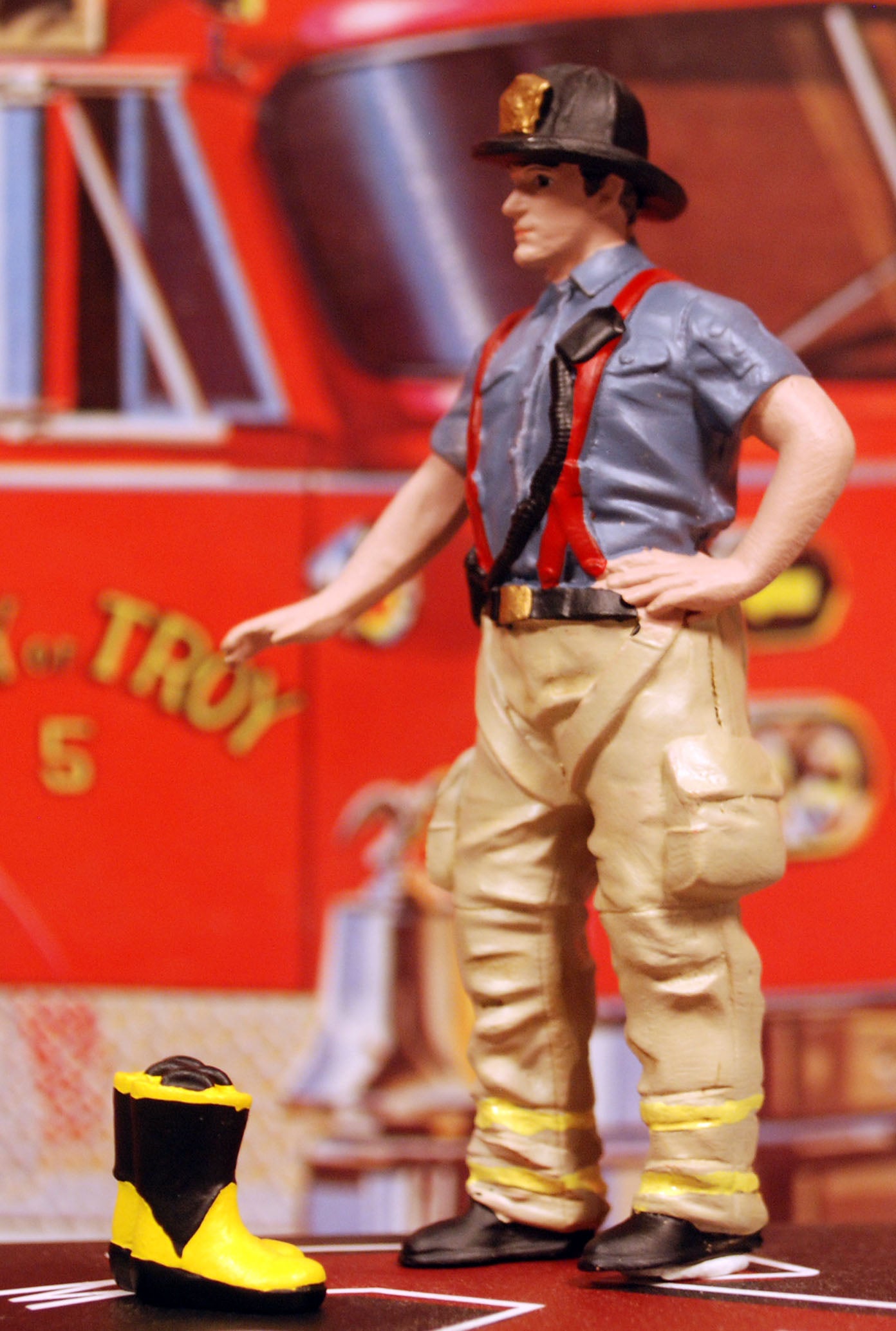 76419 American Diorama Firefighters Gettin Ready Feuerwehr Polizei 1:24