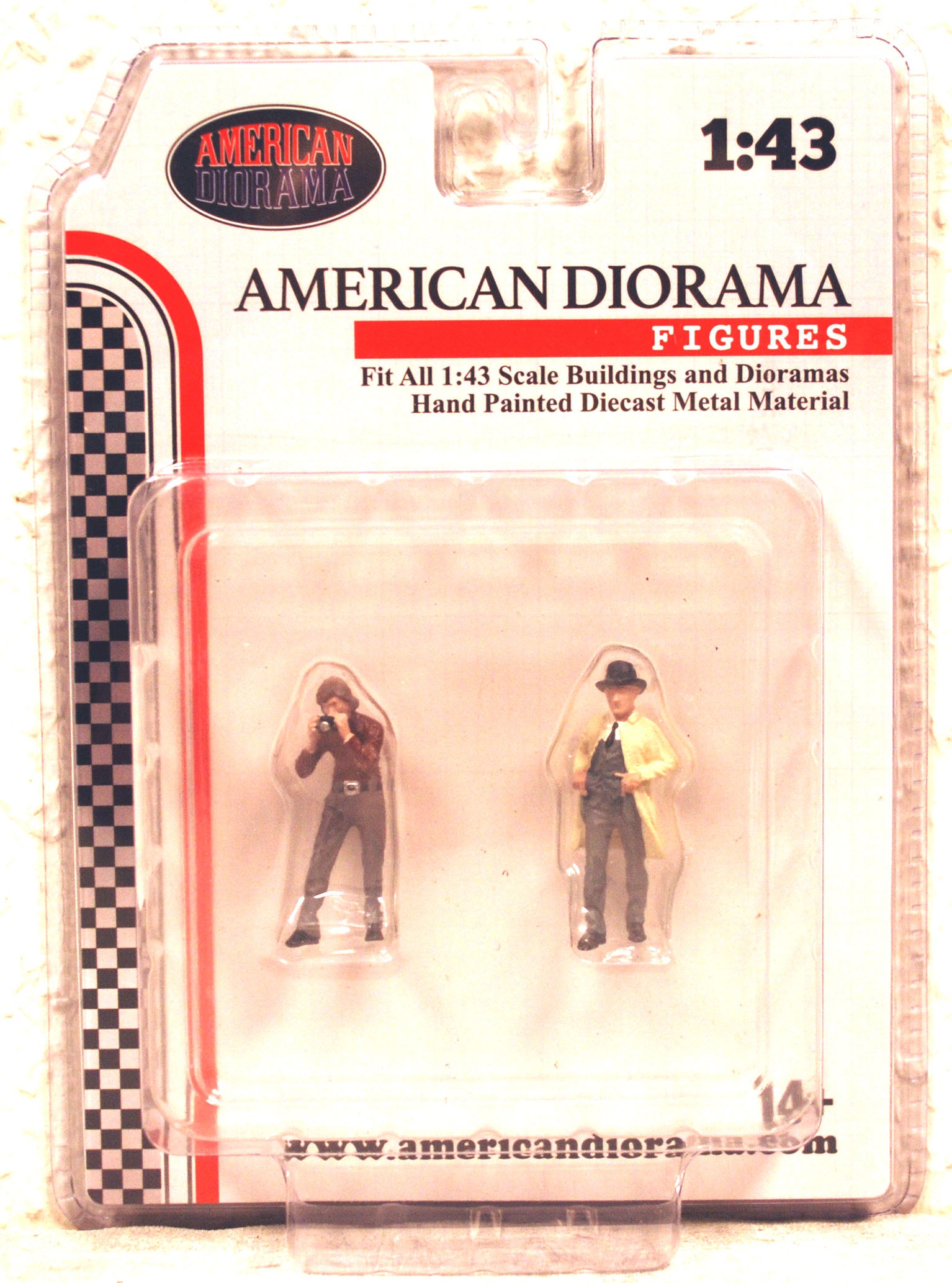 38361 American Diorama Race Day Figures Set 3 1:43