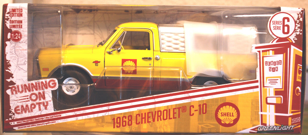 Greenlight 85072 1968 Chevrolet C 10 Pickup Camper Shell 1:24
