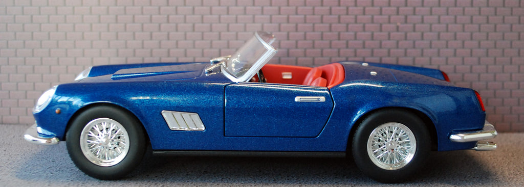1957 Ferrari 250 California blau 1:24