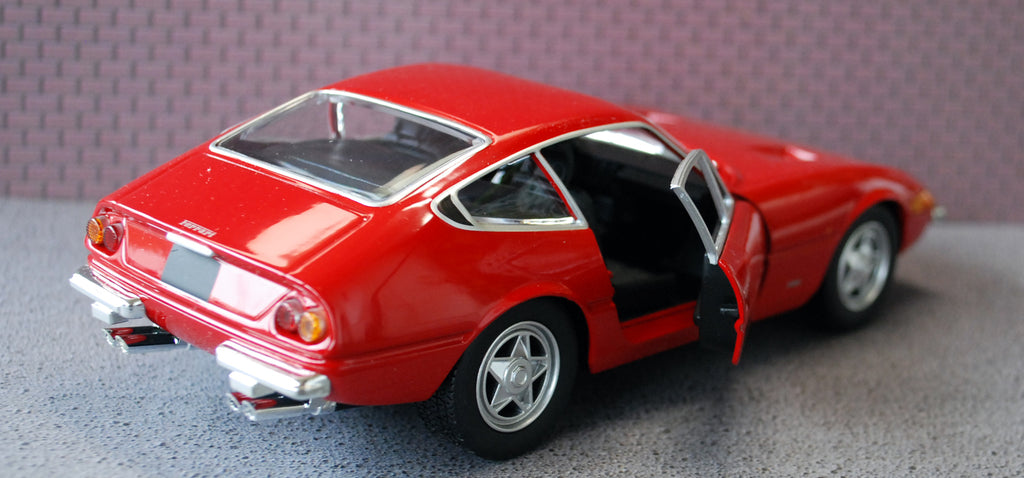 1968 Ferrari 365 GTB4 rot 1:24