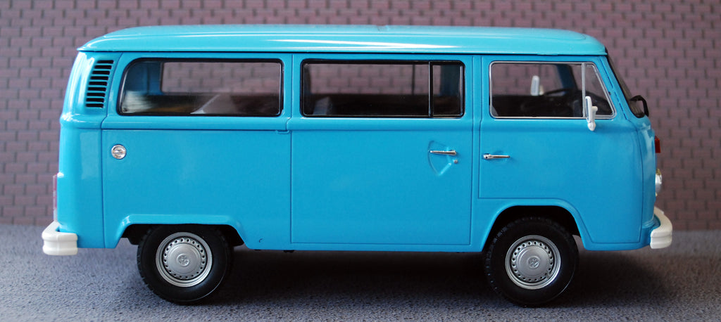 1968 Volkswagen Bully t2 1:24