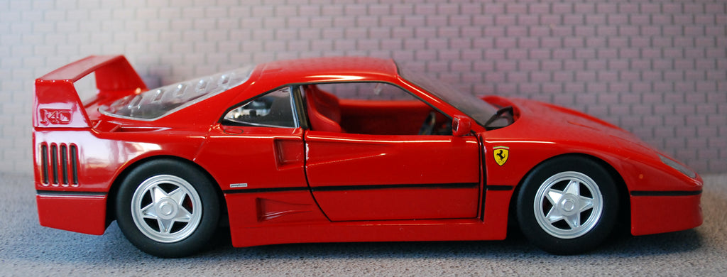 1987 Ferrari F 40 rot 1:24