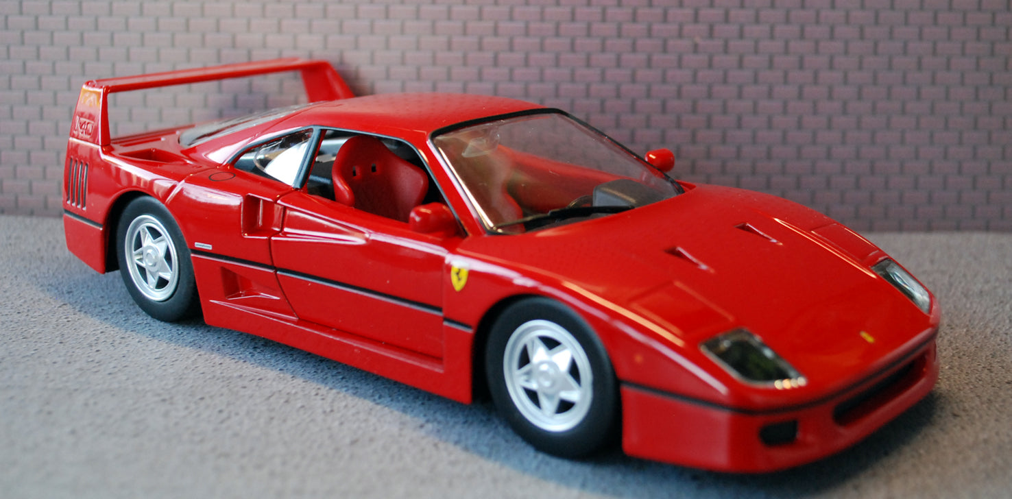 1987 Ferrari F 40 rot 1:24