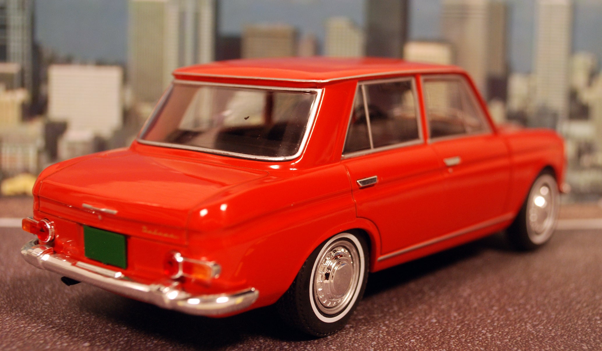 1964 Datsun 410 Bluebird 1:24 Fabbri / White Box / Hachette