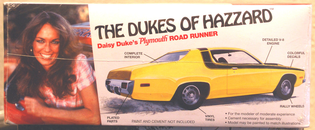 MPC 708 Dukes of Hazzard Daisy Dukes Plymouth Roadrunner 1:25