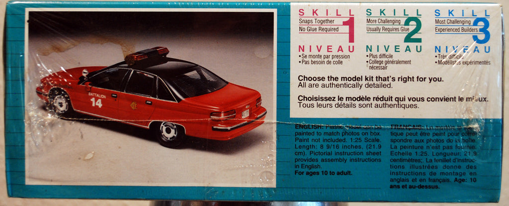 Revell 6294 1991 Chevrolet Caprice Taxi / Fire Chief 2´n1 Snap Tite 1:24