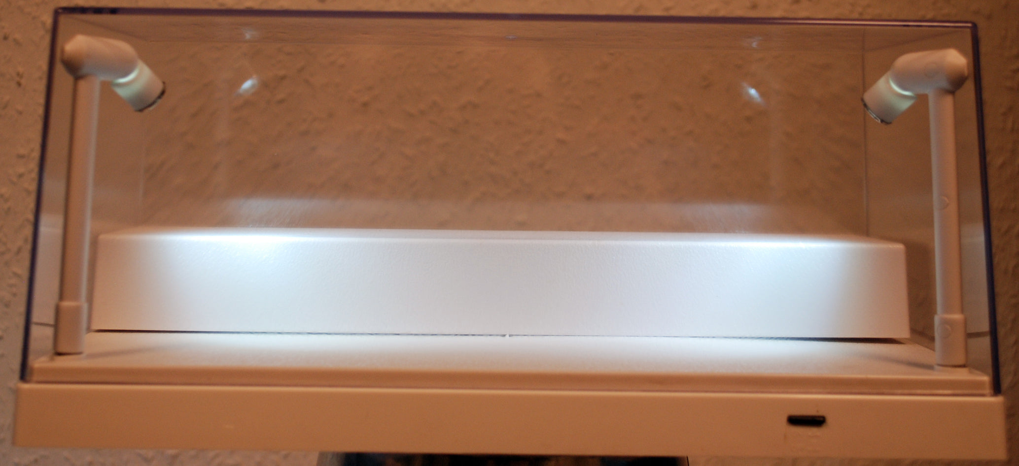 Vitrine T9 4399052 Einzelvitrine mit Beleuchtung Vitrinen 1:24 1:43 1:64
