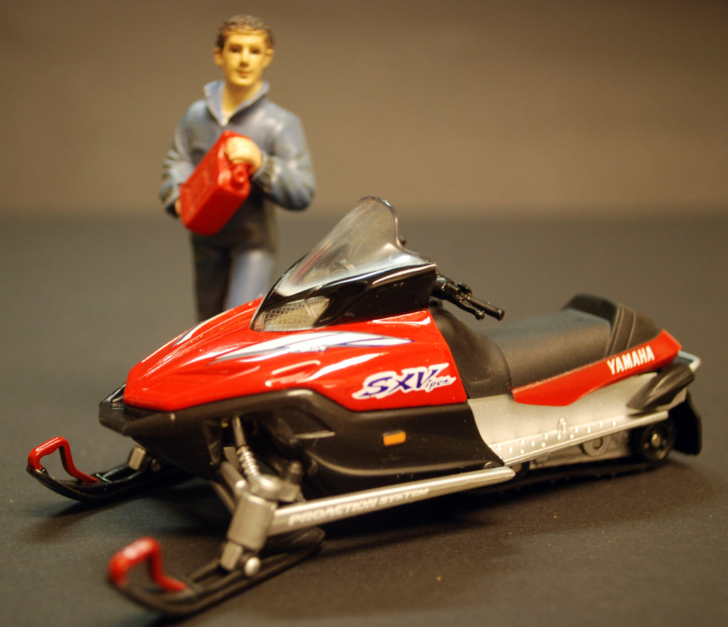 2003 Yamaha SX Viper Snowmobile Red1:24 Road Signature 21201
