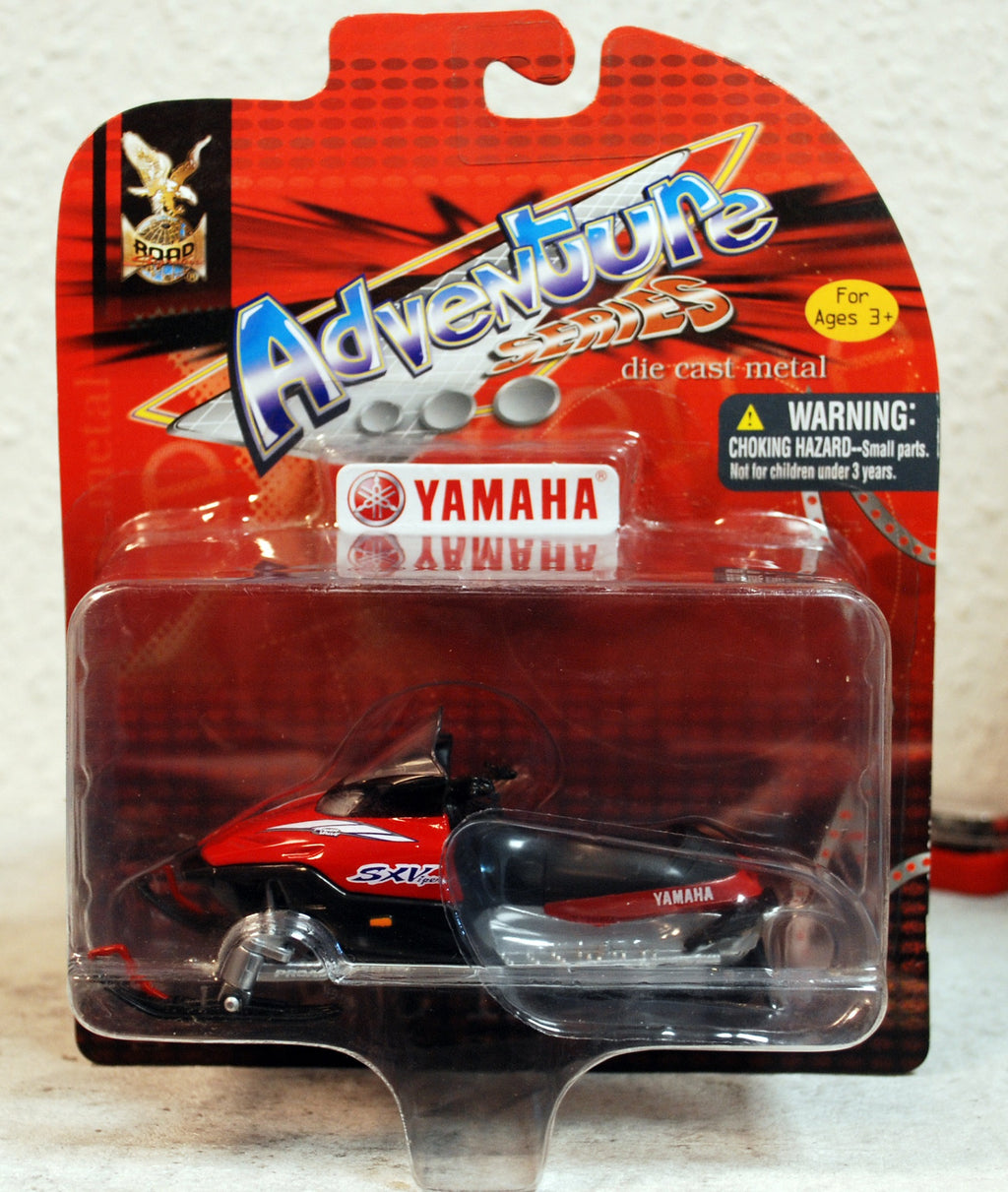 2003 Yamaha SX Viper Snowmobile Red1:24 Road Signature 21201