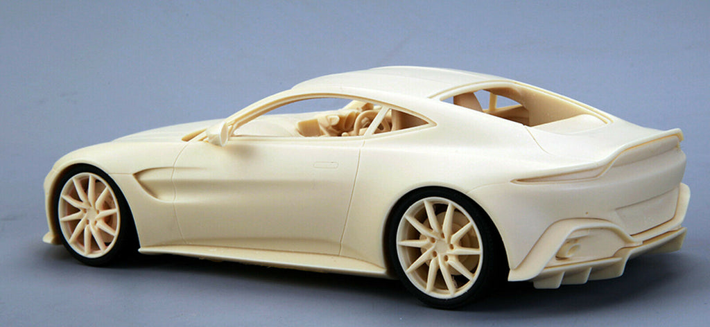 Alpha Model 02-019 2018 Aston Martin Vantage 1:24 neu 2020