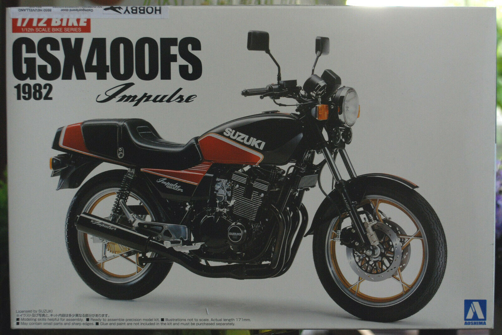 Aoshima 063767 1982 Suzuki GSX 400 FS Impulse 1:12 Motorrad Bike