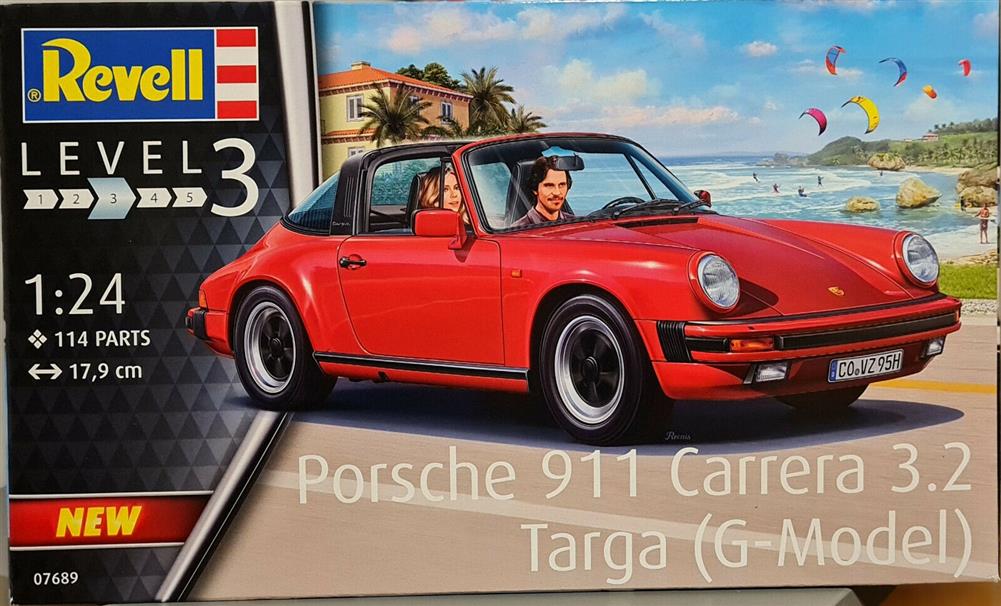 Revell 07689 1987 Porsche 911 Carrera 3.2 Targa (G) 1:24