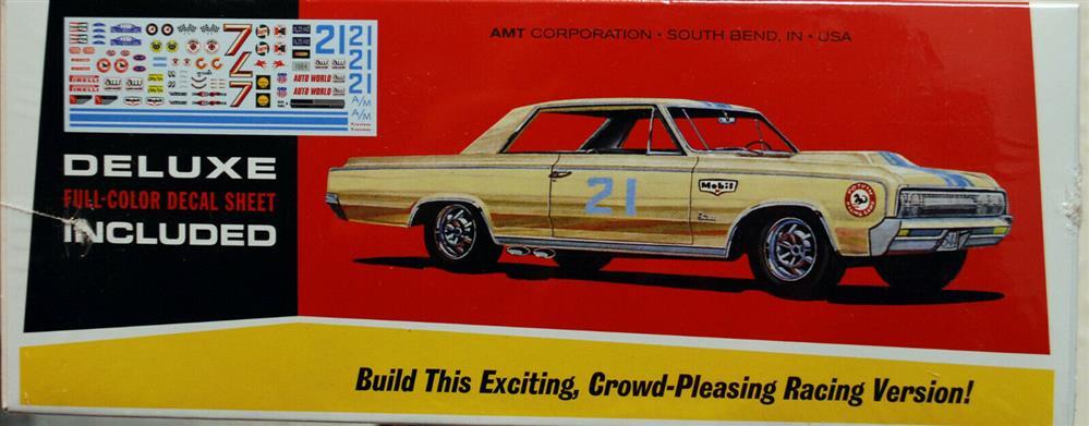 AMT 1066 1964 Oldsmobile Hardtop Customizing Kit 3´n1 1:25