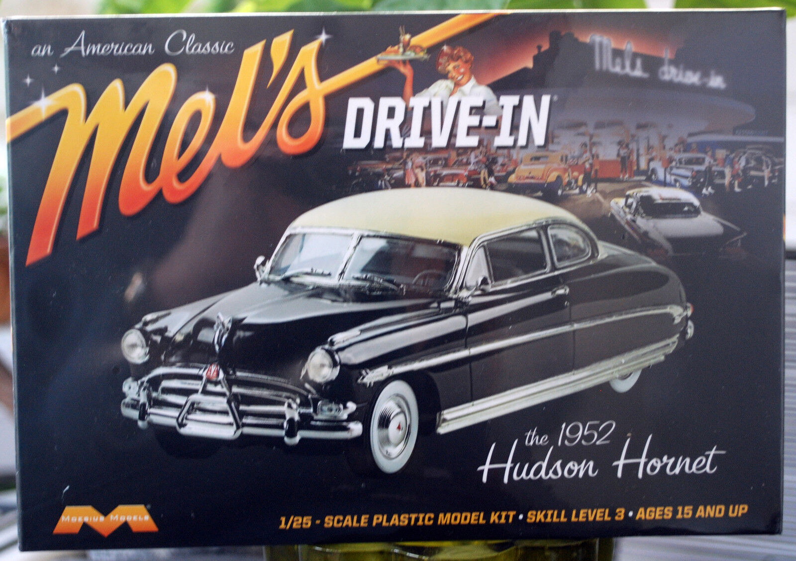 1952 Hudson Hornet Mel´s Drive-In 1:25 Moebius 1216 neu 2017