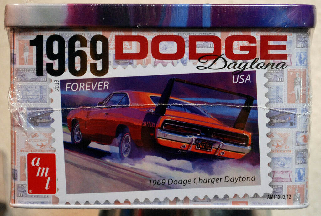 AMT 1232 1969 Dodge Daytona 1:25 Collector Tin