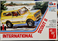 AMT 1248 1977 International Harvester Scout II 1:25
