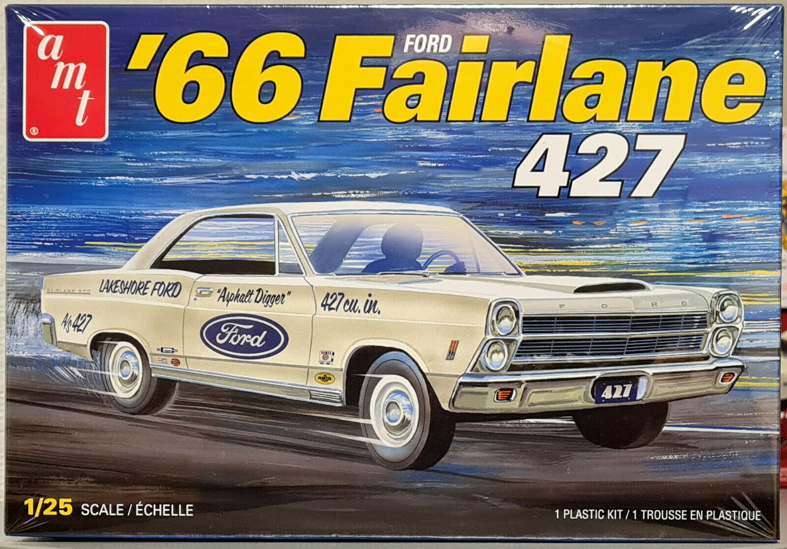 AMT1263 1966 Ford Fairlane 427 1:25