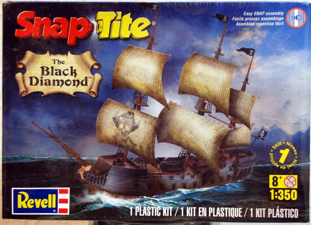 Revell 1971 The Black Diamod Pirate Ship 1:350 Snap Tite