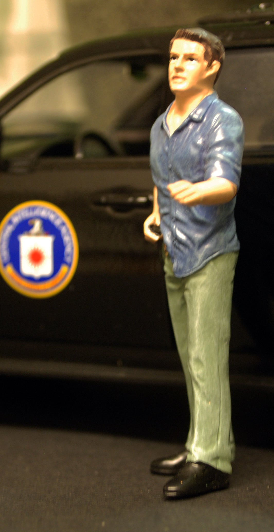 23932 American Diorama Detective IV 1:24