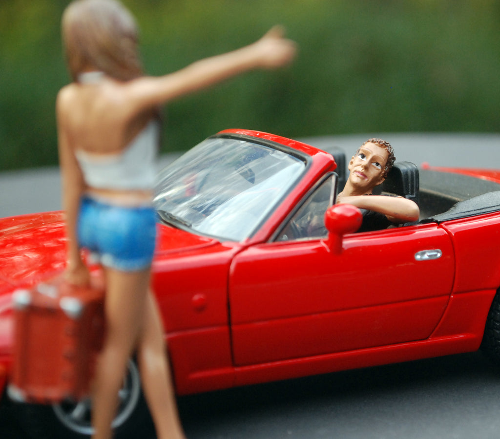 23996 American Diorama Hitchhiker Set of 2 Anhalter 2 Figuren 1:24