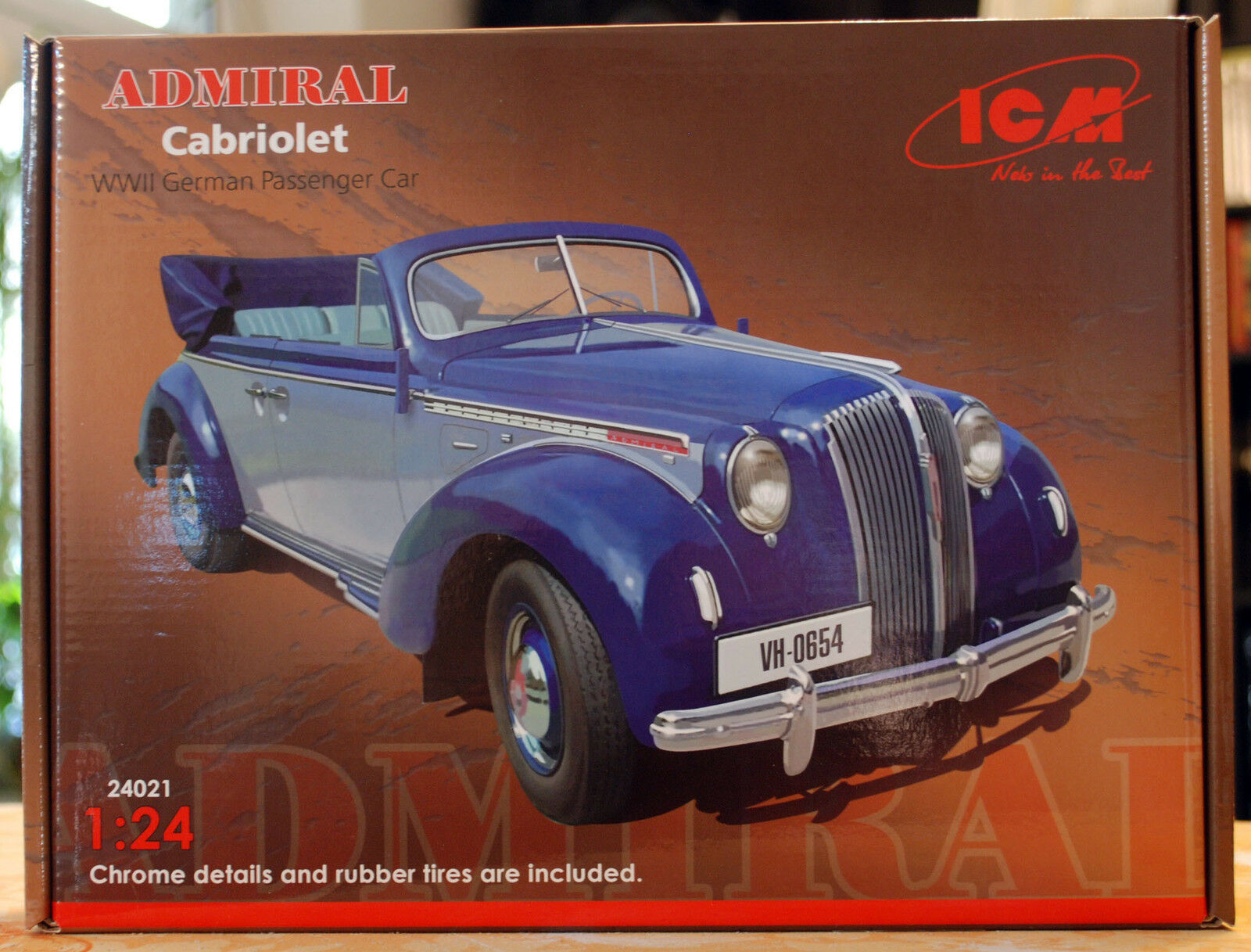 1939 Opel Admiral Cabriolet 1:24 ICM 24021